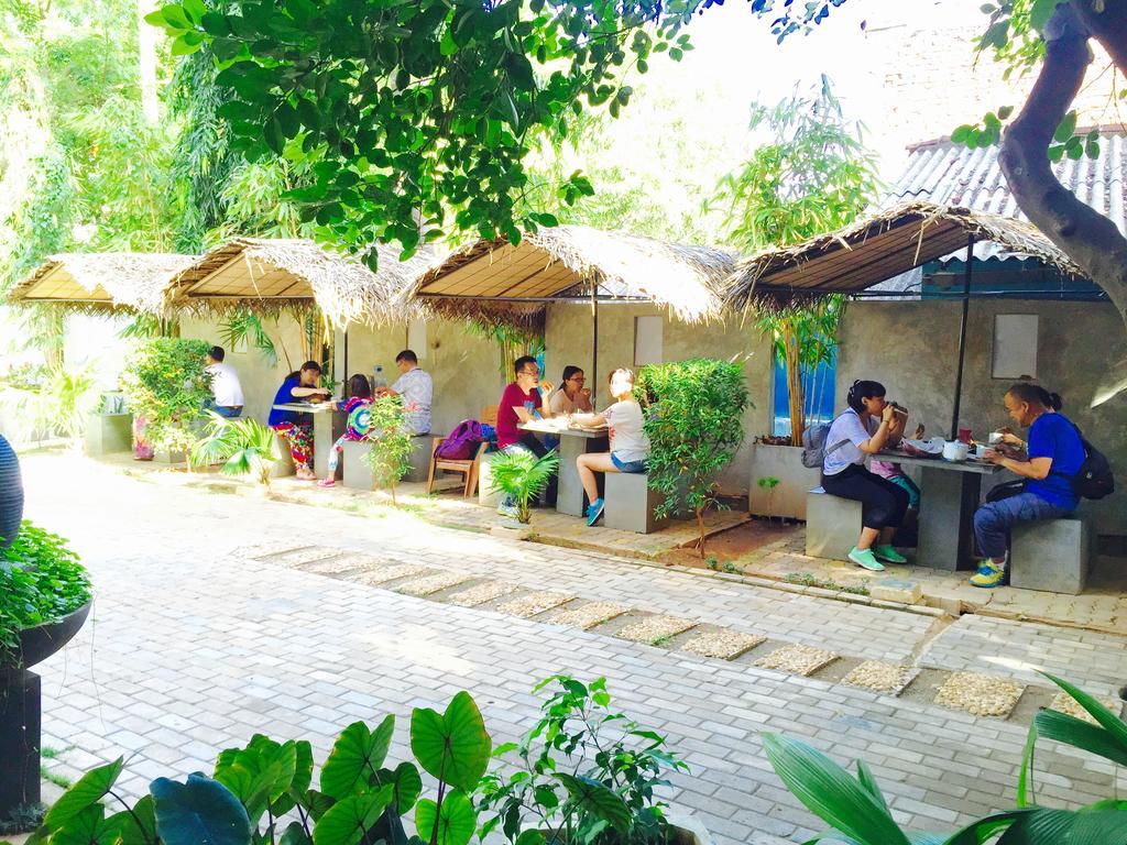 Hotel Tinaya Dambulla Esterno foto