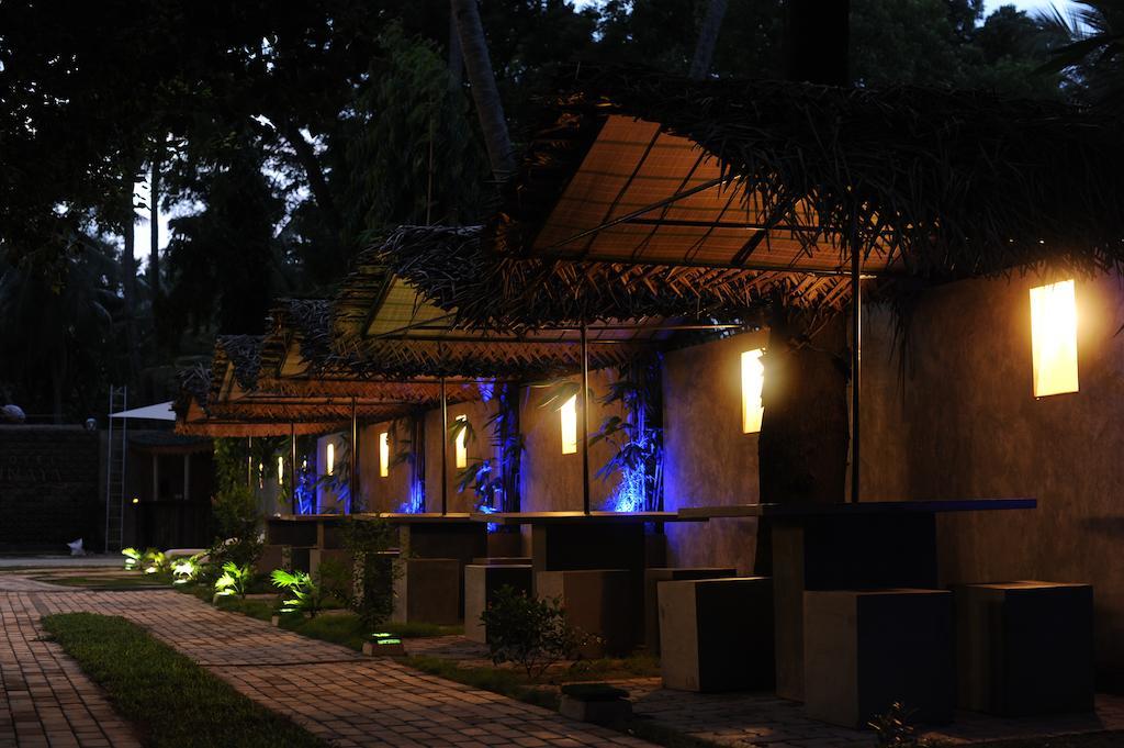 Hotel Tinaya Dambulla Esterno foto